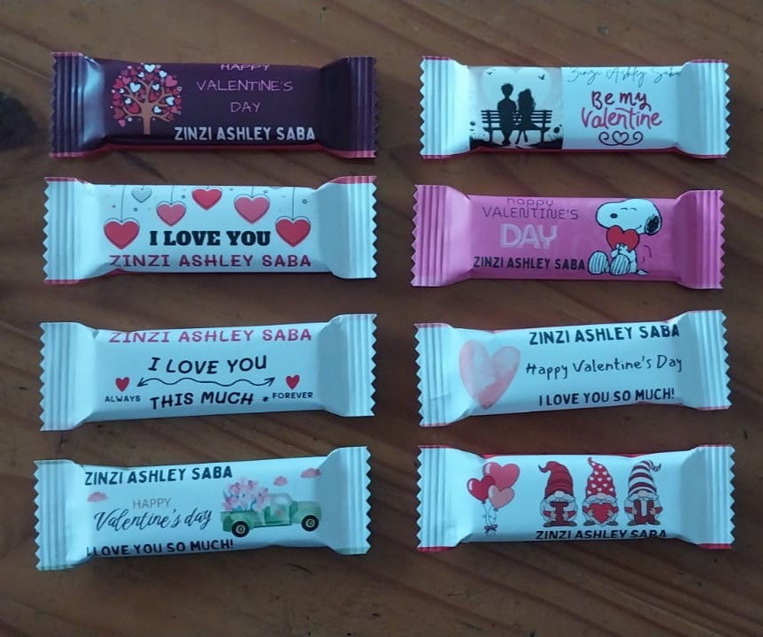 Thumbnail: Personalised Wrapped Kit Kat - 2 finger