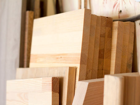 Plywood vs. Real Wood: Which One’s Right for Your Next Project?