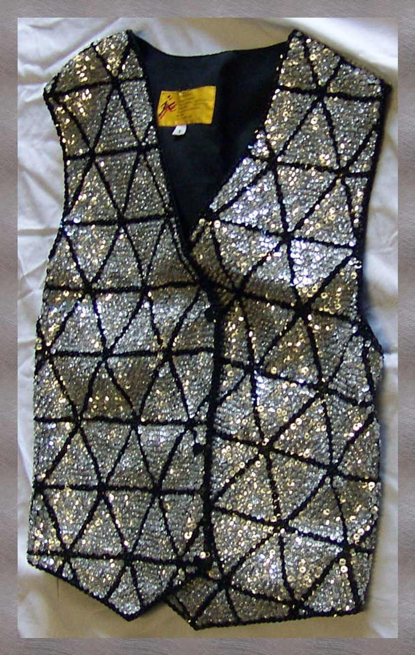 Silver and BK Sequent Vest.JPG