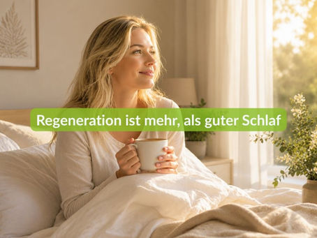 Regenearation im Körper ist mehr als Schlafen, symbolisiert durch eine Frau