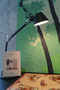 Tolomeo Micro (Đen)