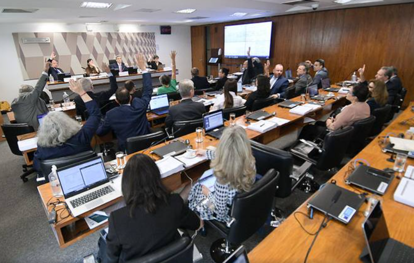 reunião da comissão de juristas responsável pela revisão e atualização do Código Civil no Senado