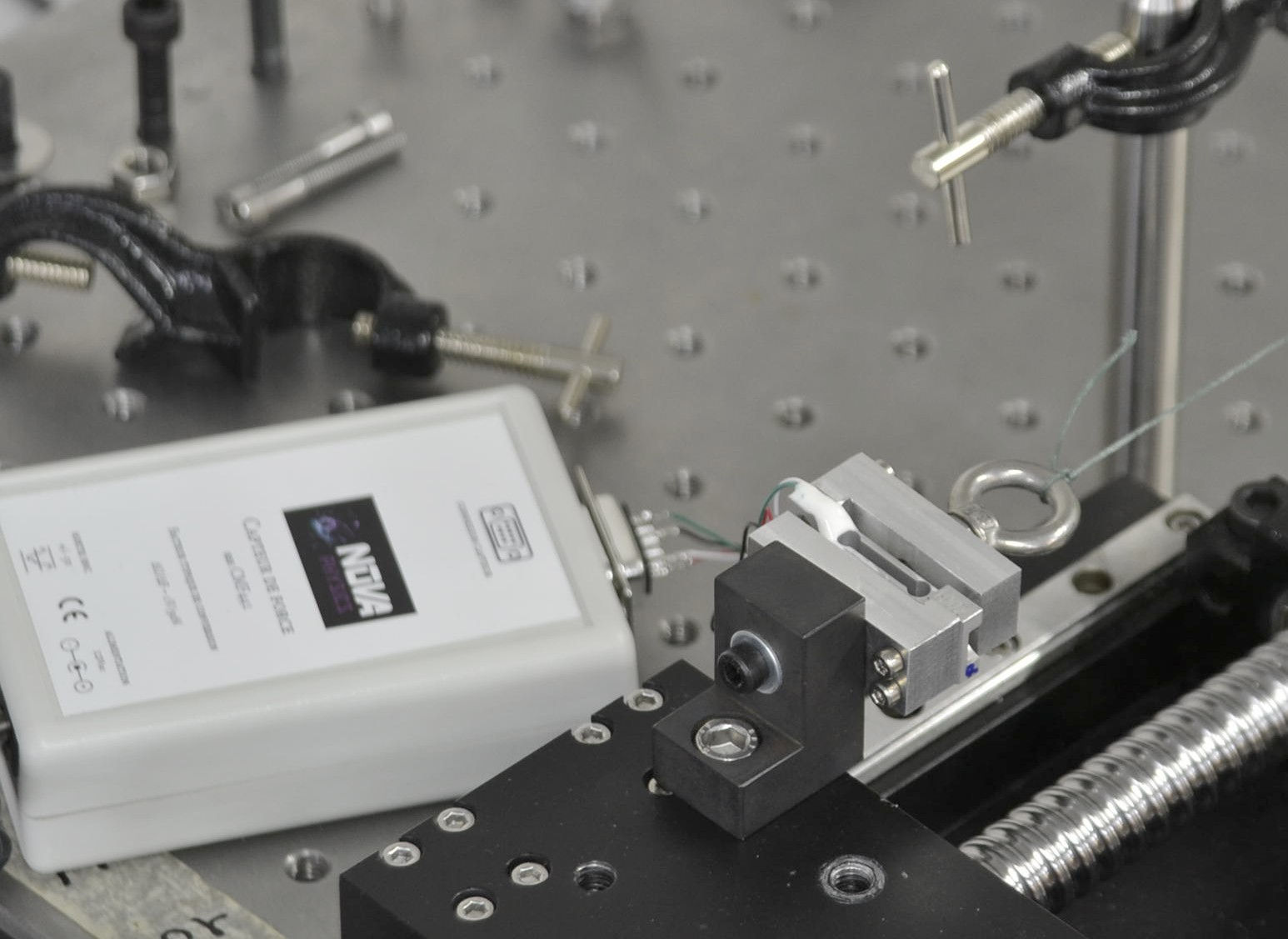 Capteur de traction à sortie analogique avec amplificateur