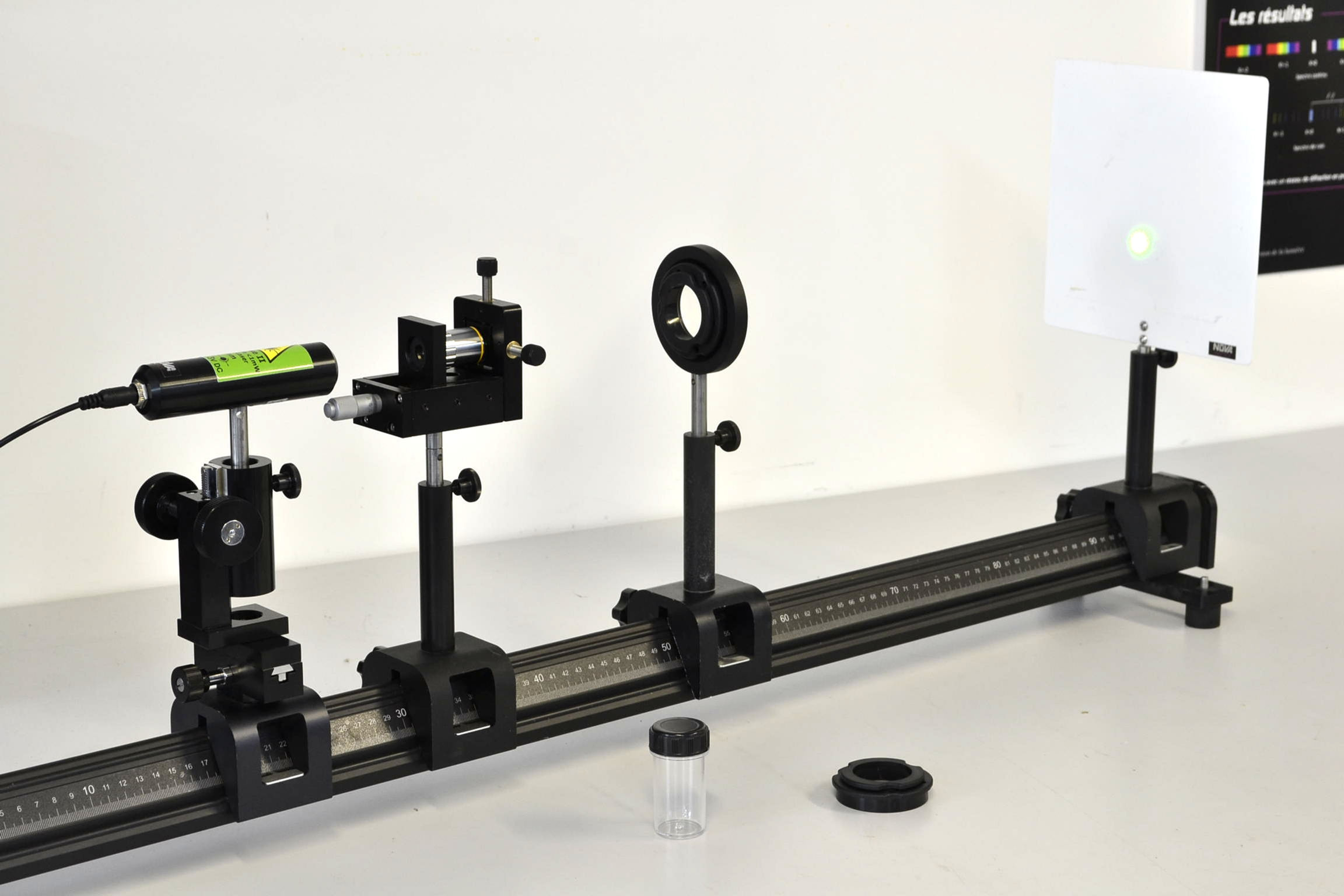 TP Etude d'un filtre spatial et réalisation d'un épurateur de faisceau laser