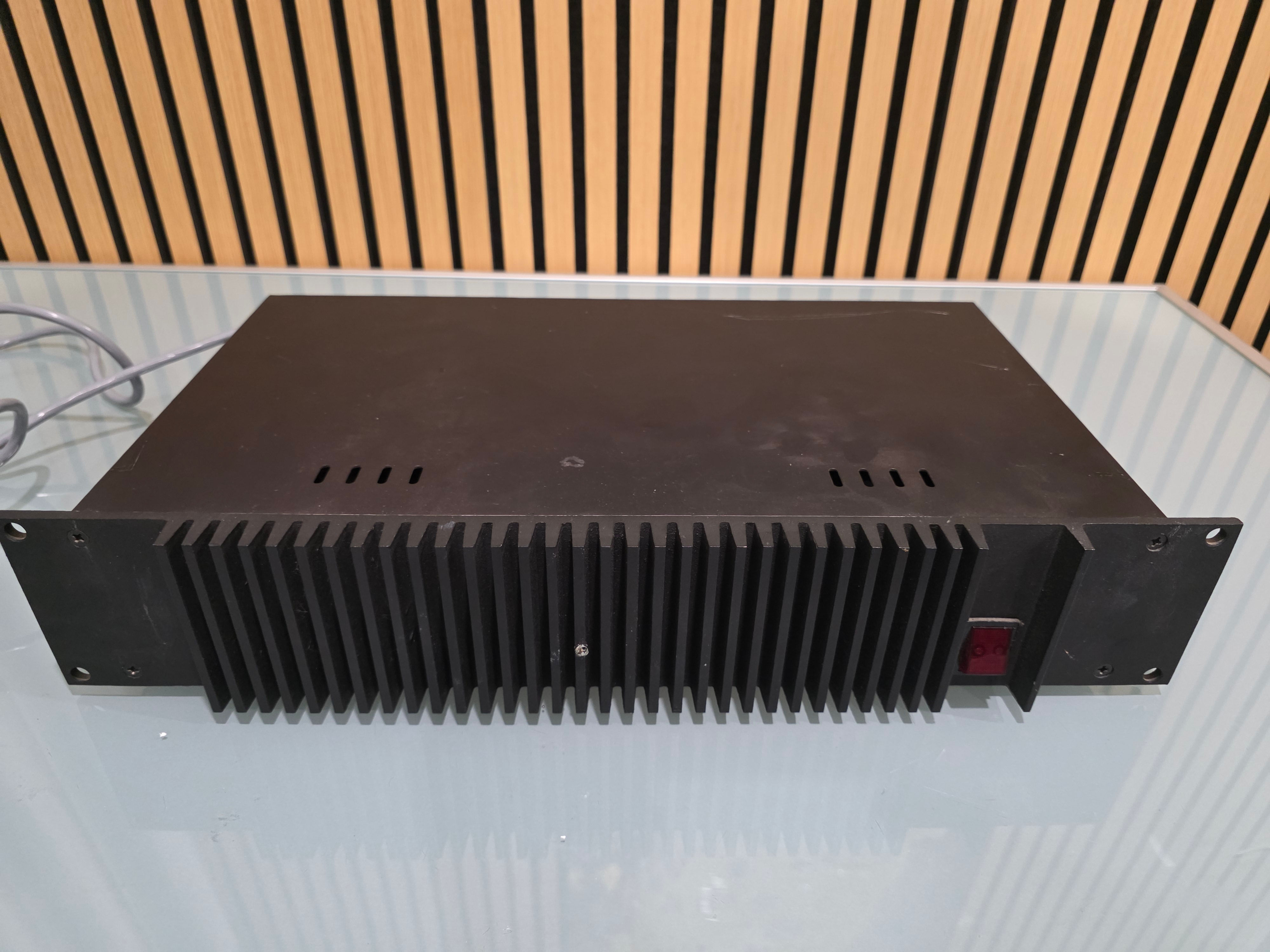Stronjek Custom Power Amp 100w rrp $1299