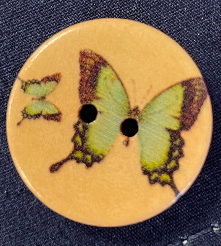 wooden butterfly button 24mm | Norland Hobbies
