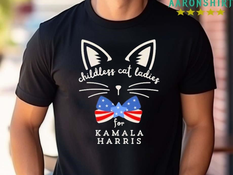 Childless Cat Lady Voting for Kamala Harris 2024 Shirt