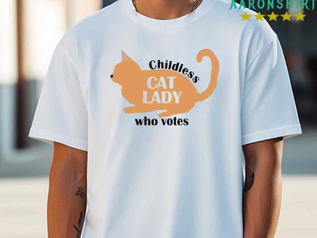 Childless Cat Lady Who Votes Harris For President Shirt