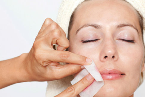 Lip-Hair-Removal-Waxing.jpg