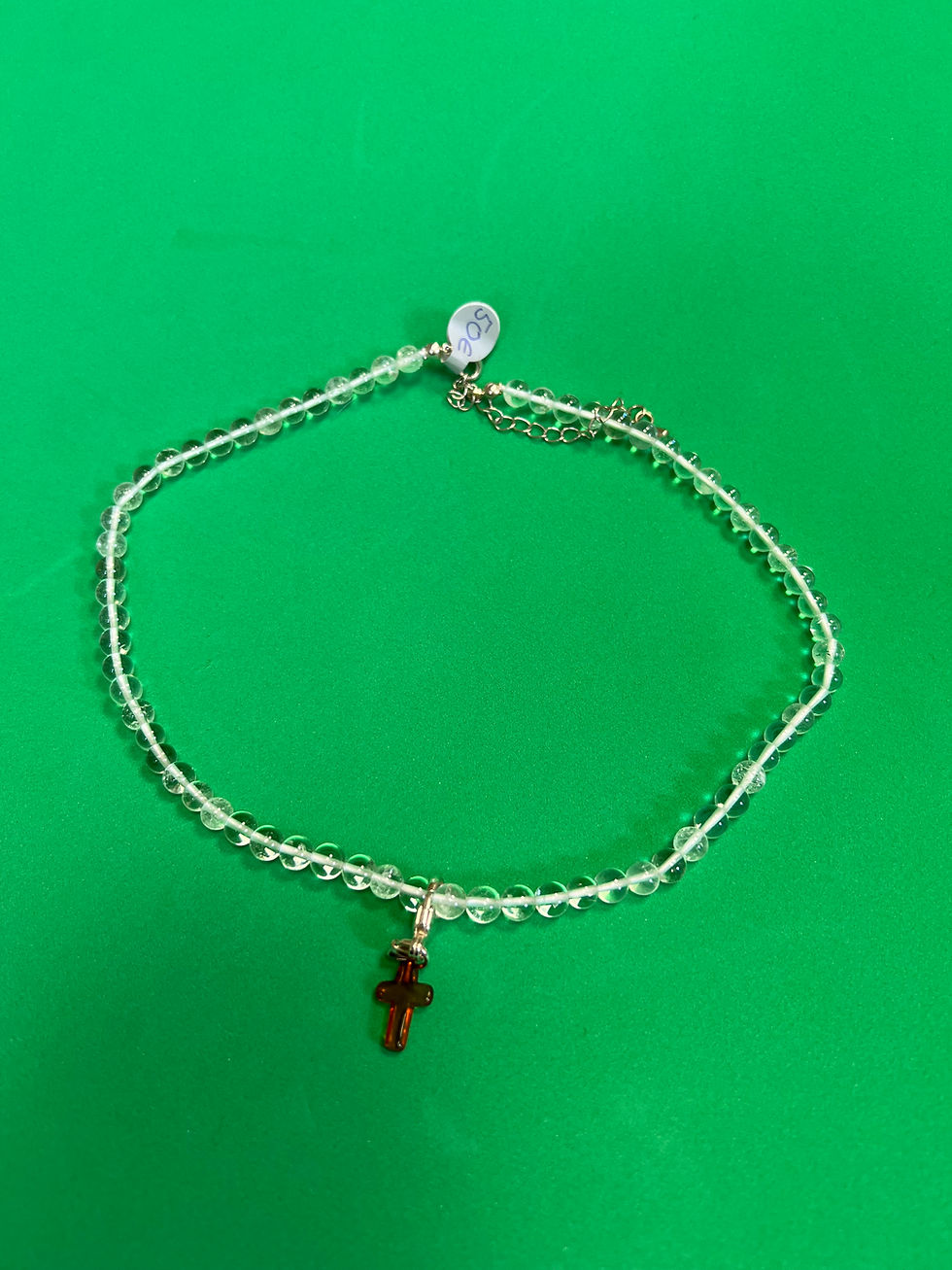 Collier Cristal de Roche fond vert