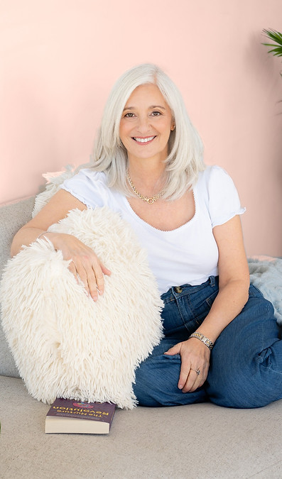 Sharyn_lifestyle_blush_vertical_crop.jpg