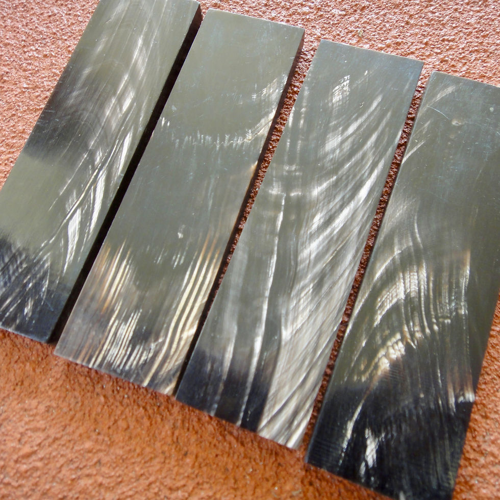 Knife Scales - 115x32x7mm White on Black Water Buffalo Horn