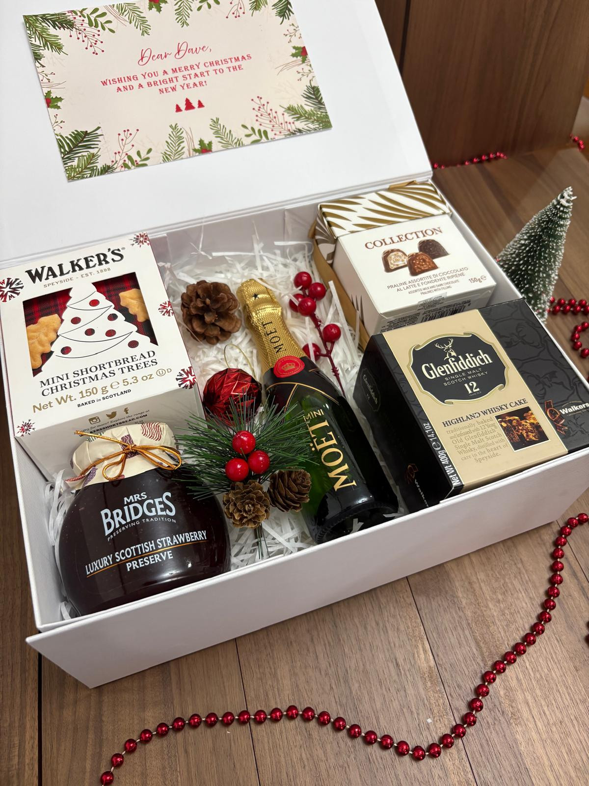 Christmas - Hamper D2