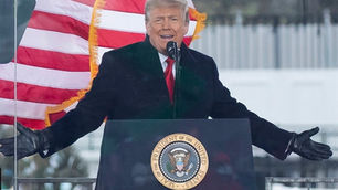 Trump WILL Run In 2024, Capitol Riots Convince Him