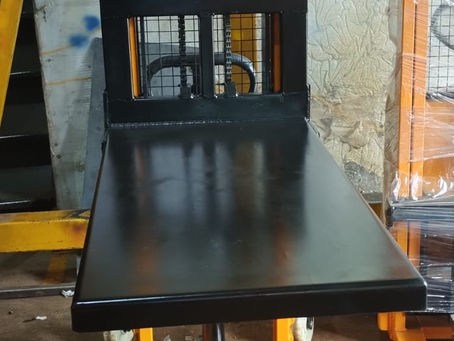 Customized Manual Stacker Manufacturer in Bangalore.
