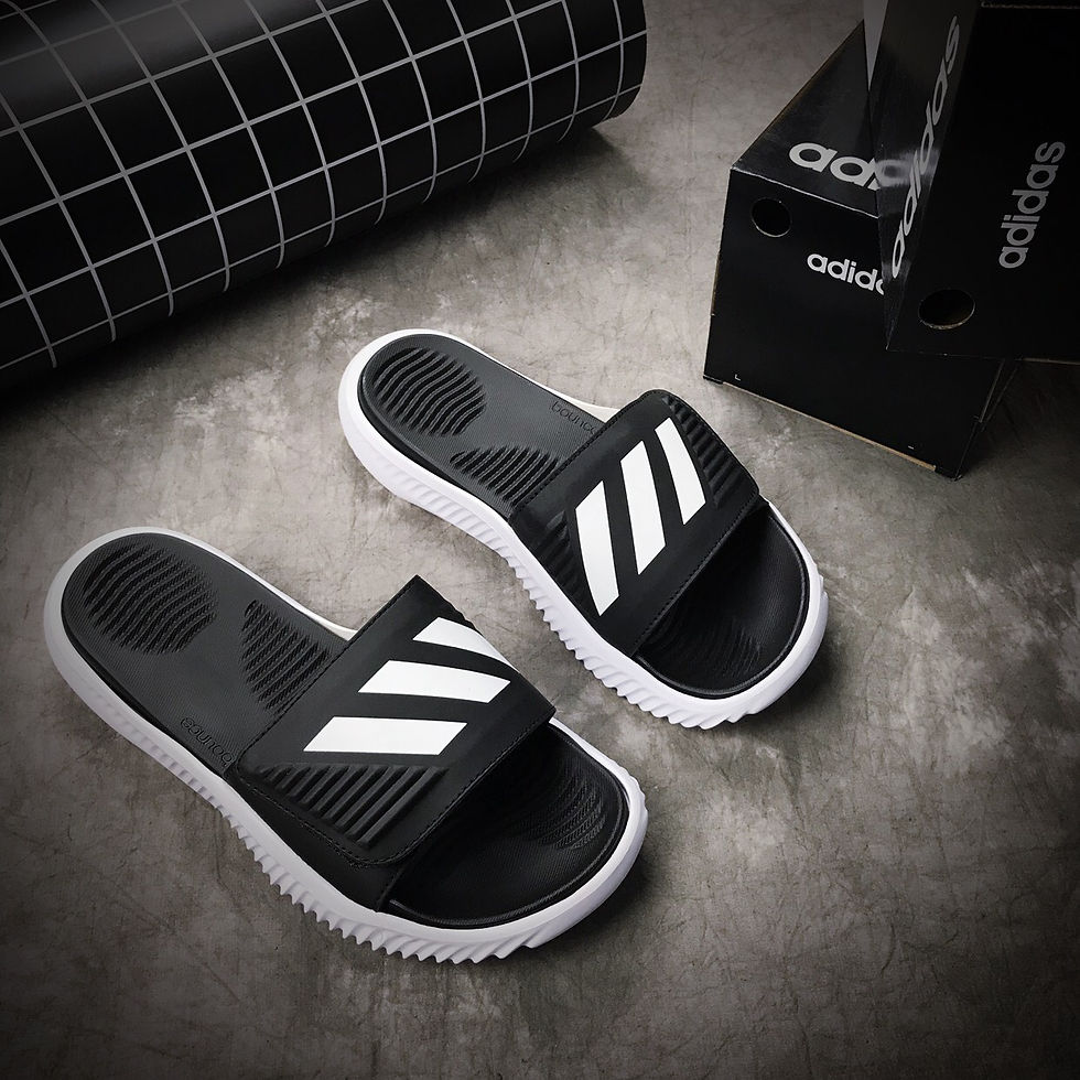 Thumbnail: AlphaBounce Slide Core Black