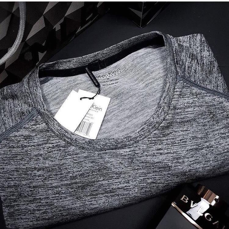 Thumbnail: Áo Thun Chính Hãng Cavin Klein Grey
