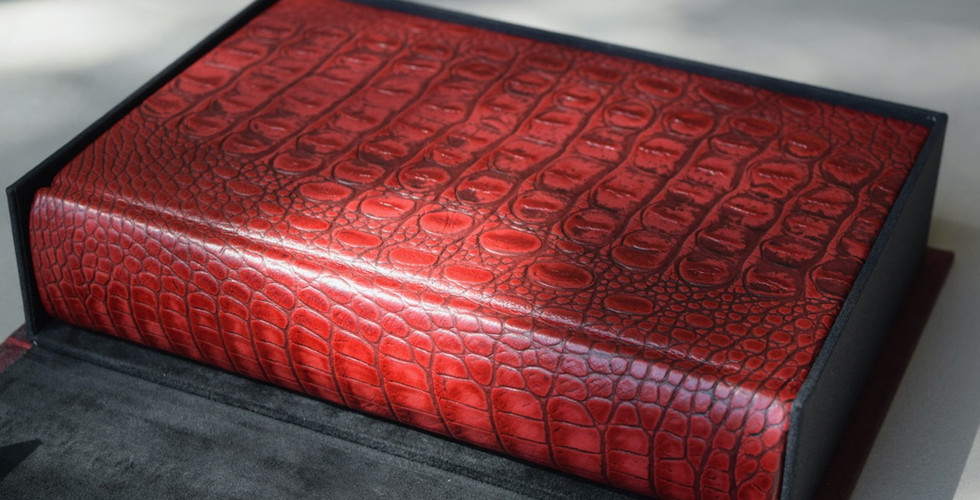 Red Dragon lettered Suntup Editions - detail of the binding