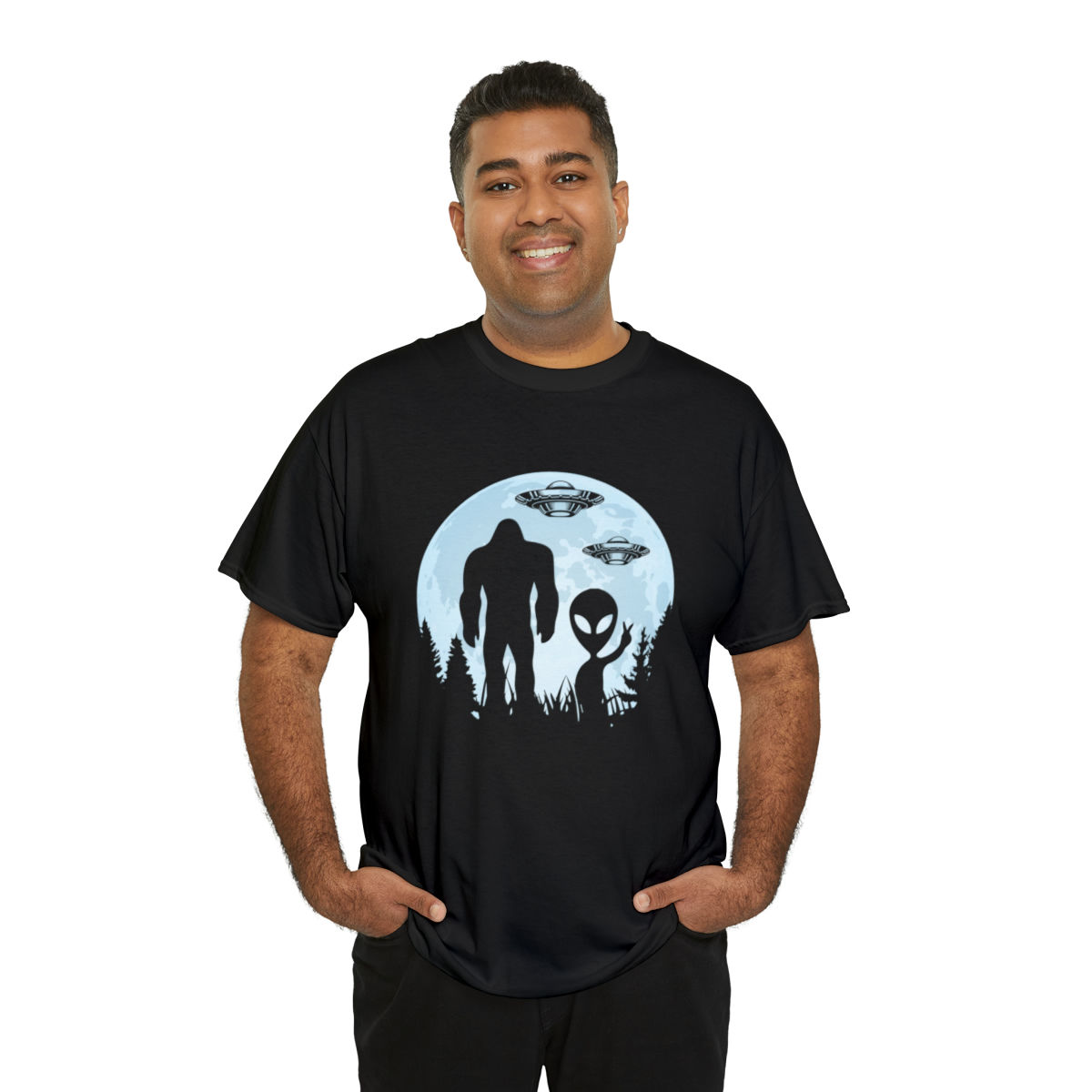 Big Foot & Alien - Unisex Heavy Cotton Tee