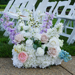 Aisle Florals for Wedding 