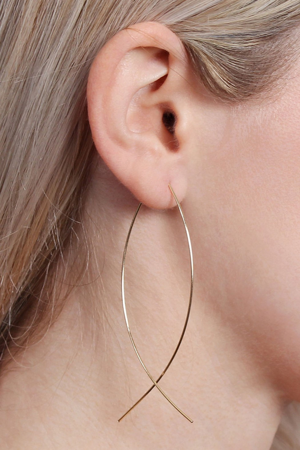 Thumbnail: Dainty Hoop Earrings