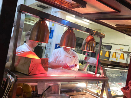 🧆 What is a Carvery? 🥘
