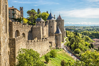 87ff6877cf80b4bf555a579fb73bd4b4-carcassonne castle Ramparts.jpg