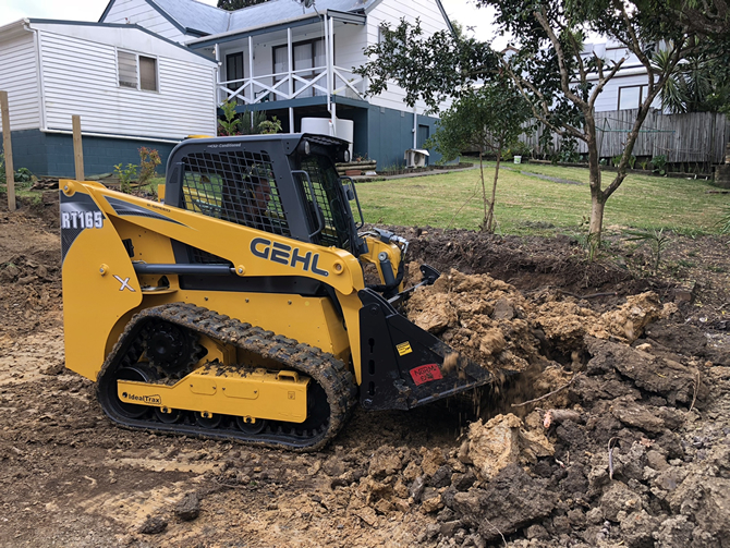 Gehl Loader