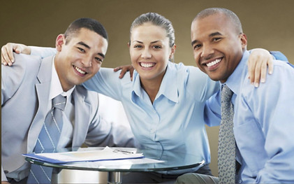 Panfleto Contratação estagio e corretor.jpg