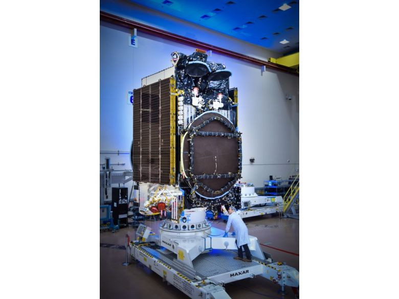 All-electric Maxar 1300-class communications satellite to deliver broadcast services for Eutelsat customers