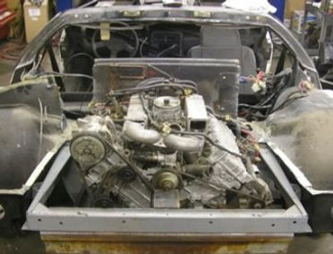 We repair any Delorean Fibreglass work on VIN 570