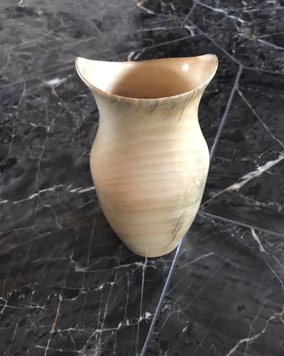 Thumbnail: Poplar vase 