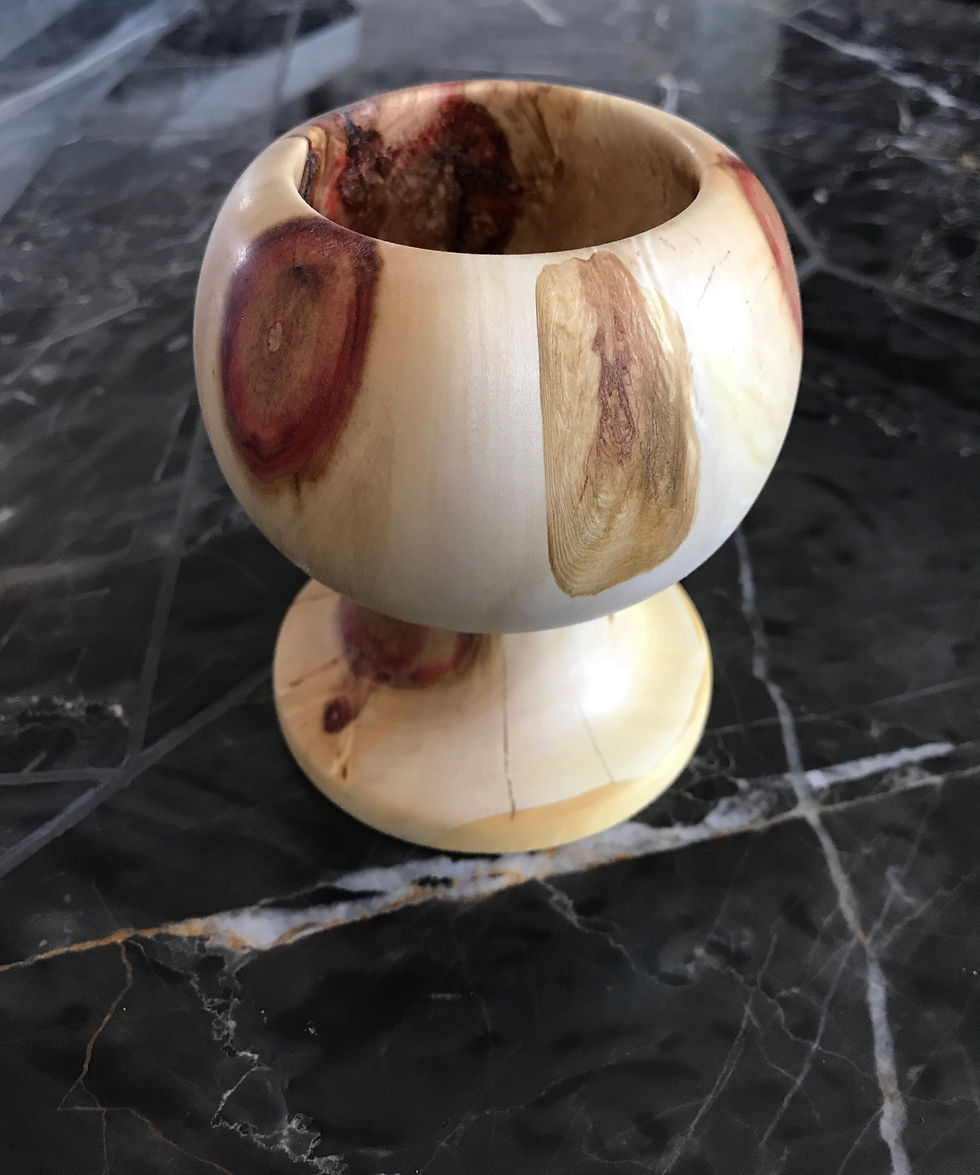 Thumbnail: Holds what you want vessel. 