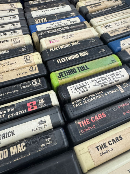 8Heavy Heads Records Record Store Springfield MO Missouri Vinyl CD Cassette VHS Buy Sell Trade.JPG