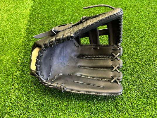 Thumbnail: PRESTIGE KIP LEATHER