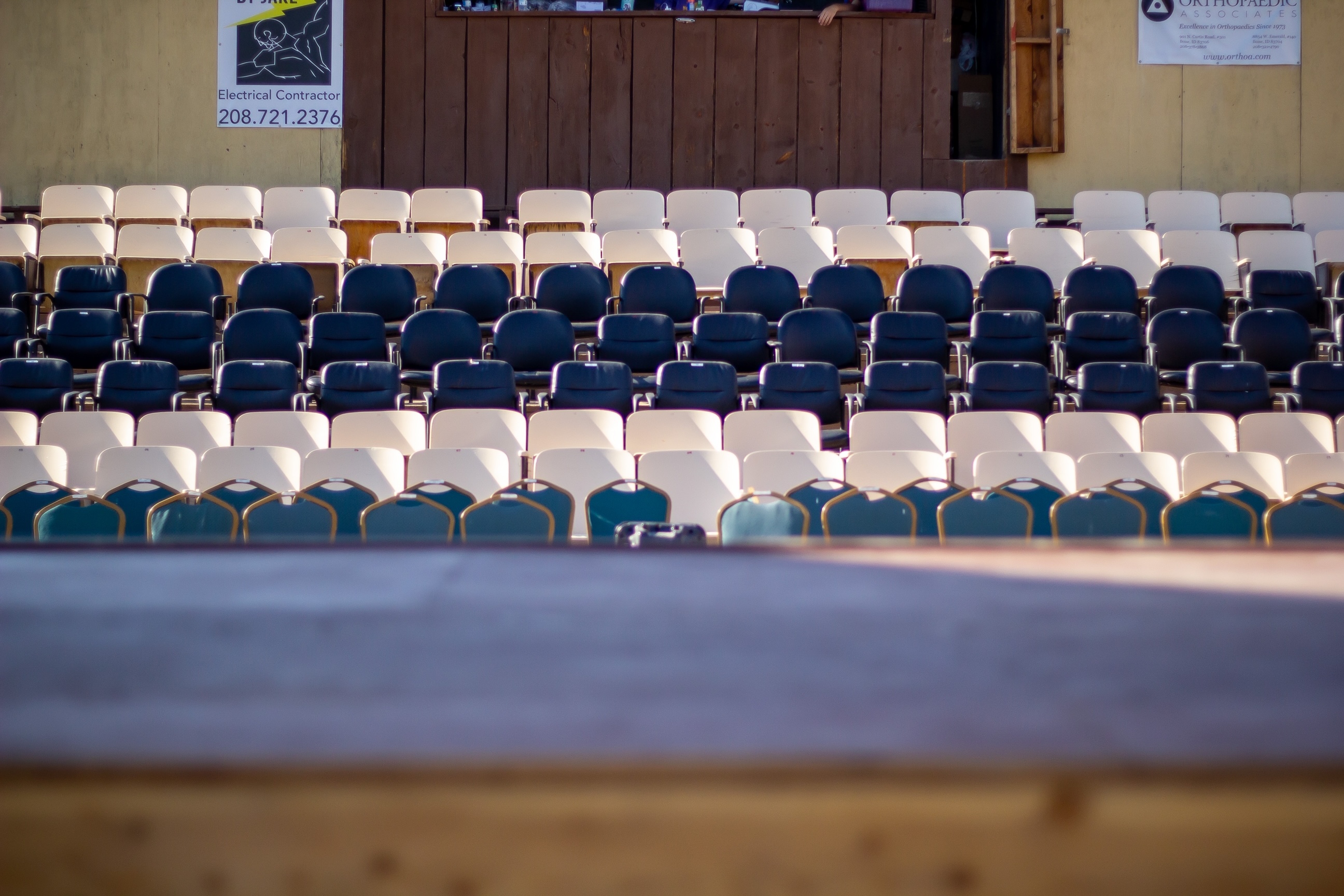 discounts-and-group-rates-starlight-mountain-theater