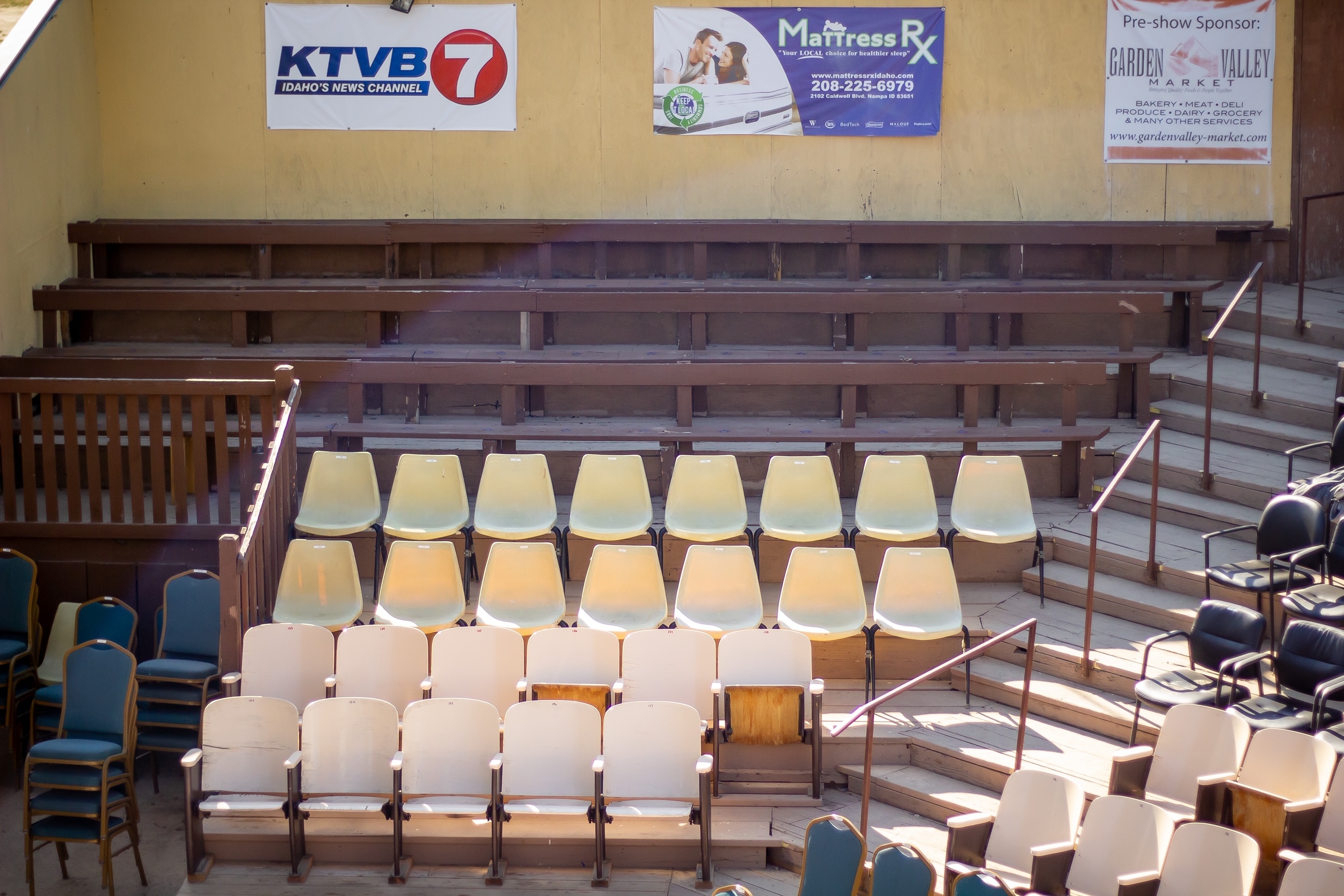 discounts-and-group-rates-starlight-mountain-theater