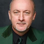 Jennifer Dean Headshot 2.jpg