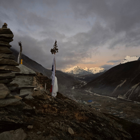 Sunset views from Dingboche - Trekking Nepal - Himalayas - Base Camp - Three Passes - Kathmandu - Travel