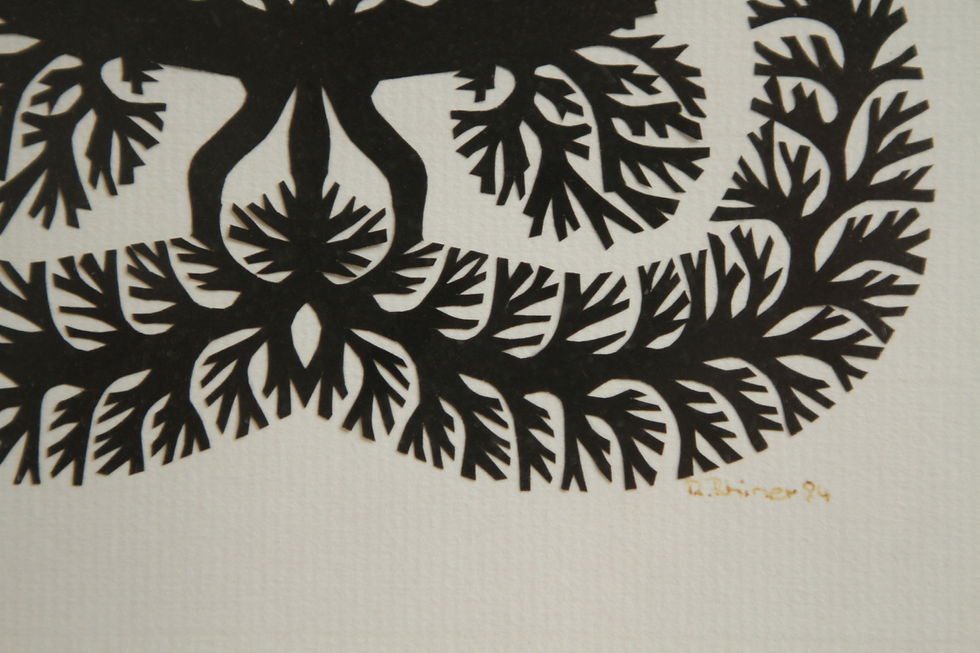 Thumbnail: "Springende Pferde" b/w paper cutouot, white gold frame