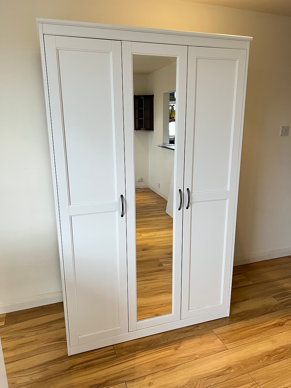 IKEA SONGESAND WHITE TRIPLE MIRRORED WARDROBE GREAT CONDITION