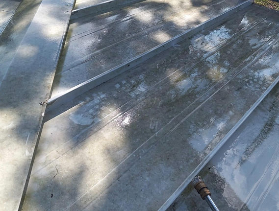aluminum roof cleaning before comparison