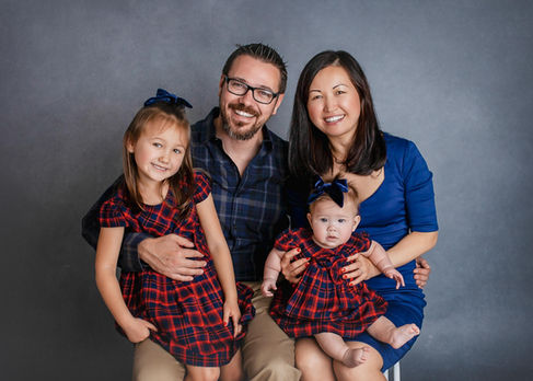 long island family photographer, family photography near me, family portraits in long island new york, professional family photos, family photoshoot near me