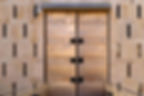 door-3339649_1280.jpg
