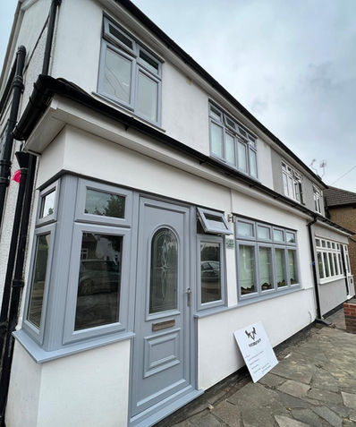 window sprayed in light grey romford_edited.jpg