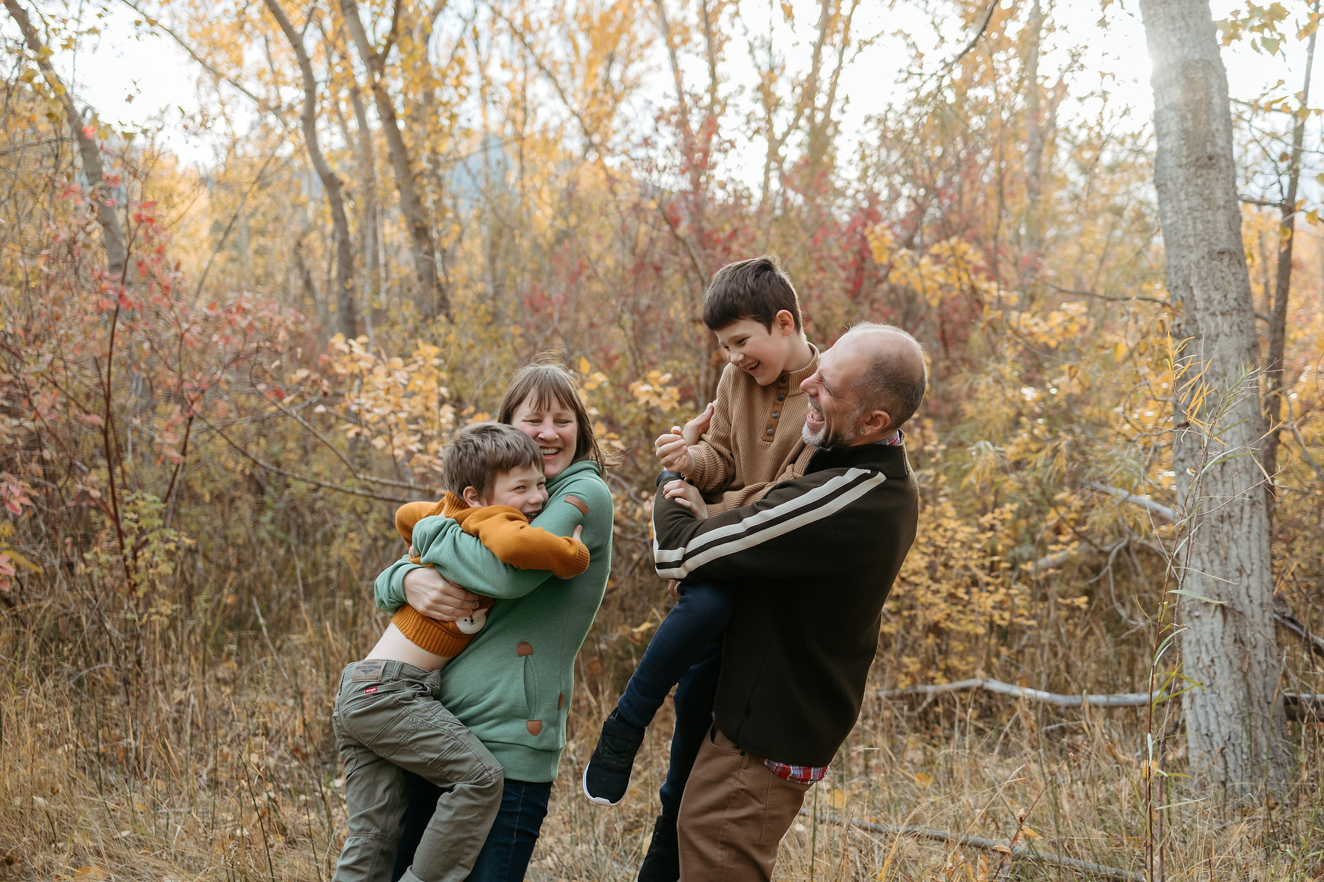 #19 - Okanagan Wedding Photographer / family welcomes fall while being documented by local okanagan wedding photographer, hillary eve photography
