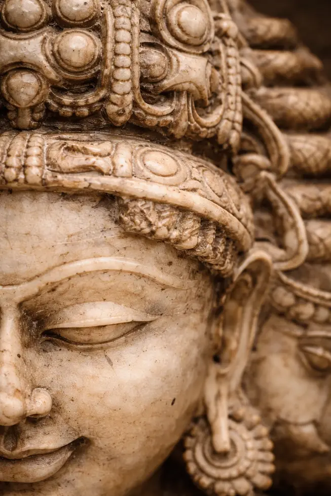 marble vishnu sculpture