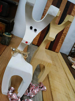 Pens turned on the lathe