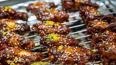 WIne and Wings - Wander