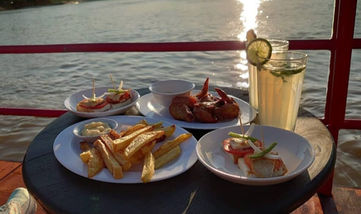 Enjoy some food on the Cruise
